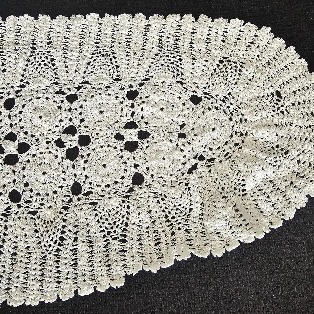 Vintage Oval Crochet Doily – 26